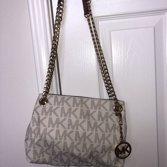 Michael Kors Handbags - Michael Kors Purse